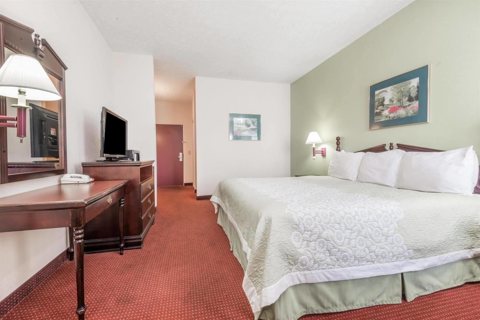 Days Inn By Wyndham Montgomery Luaran gambar