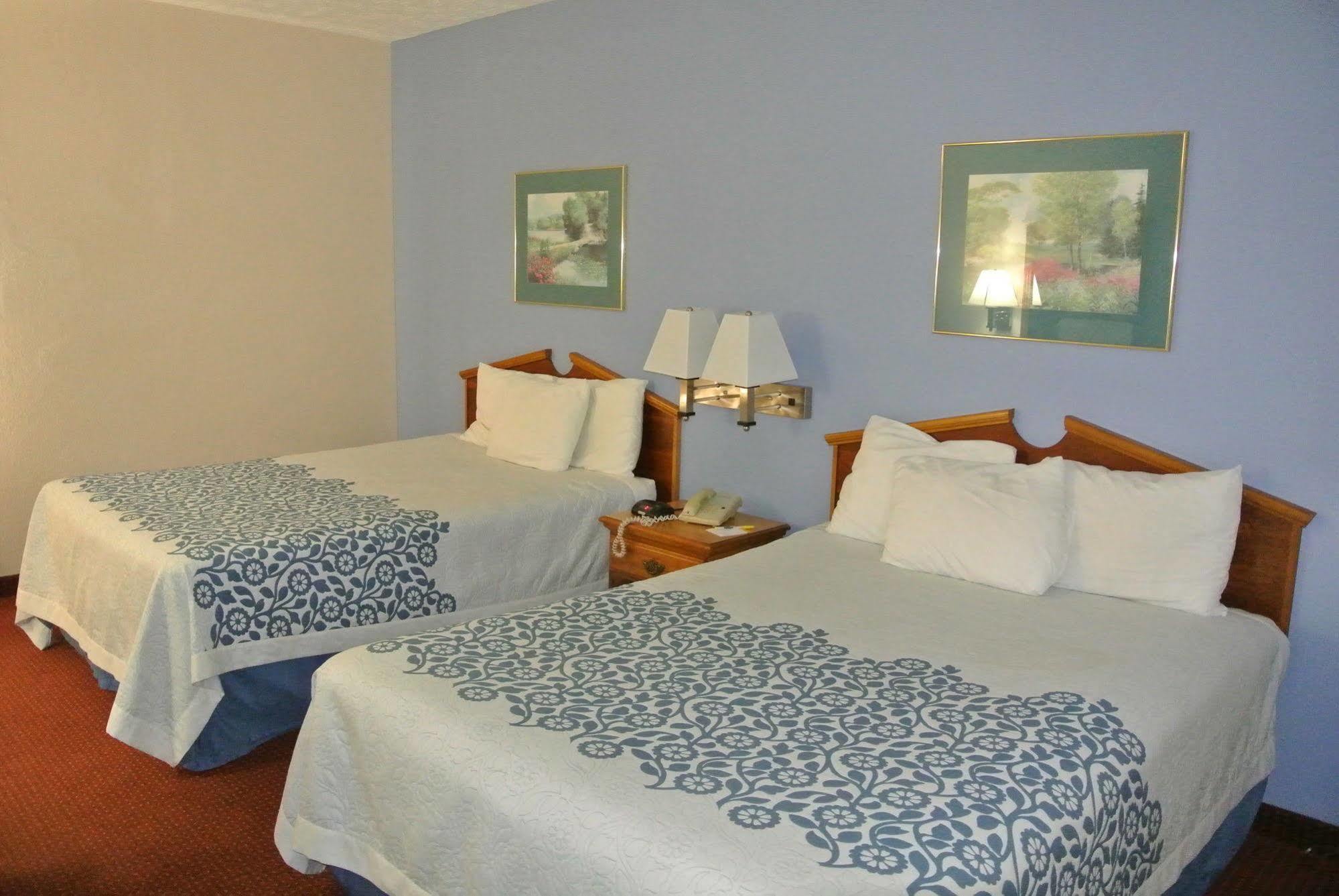 Days Inn By Wyndham Montgomery Luaran gambar
