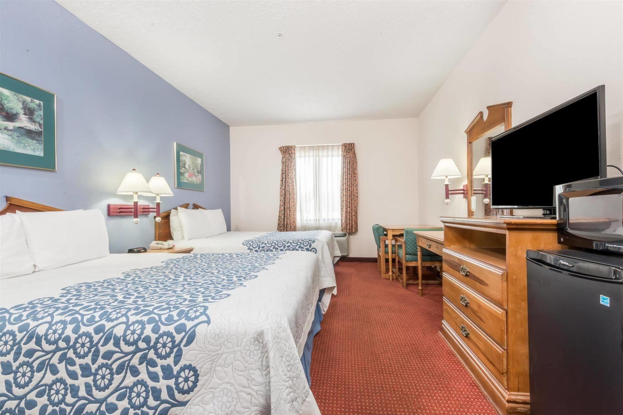 Days Inn By Wyndham Montgomery Luaran gambar
