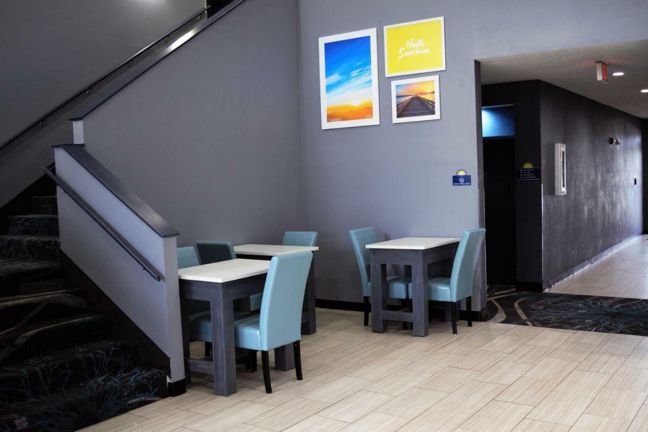 Days Inn By Wyndham Montgomery Luaran gambar